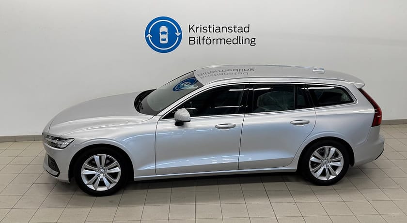 Bild 4 av Volvo V60 B4 Aut Mom Advanced SE H/K Teknikpkt. BLIS, Vinterhjul