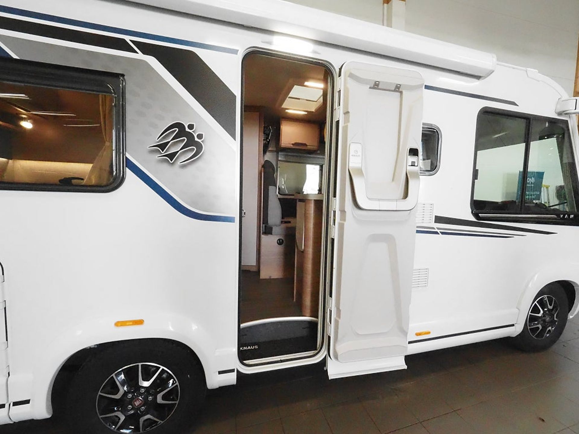 Knaus Campervan Fiat 2.2 MultiJet 2022, photo 5/10