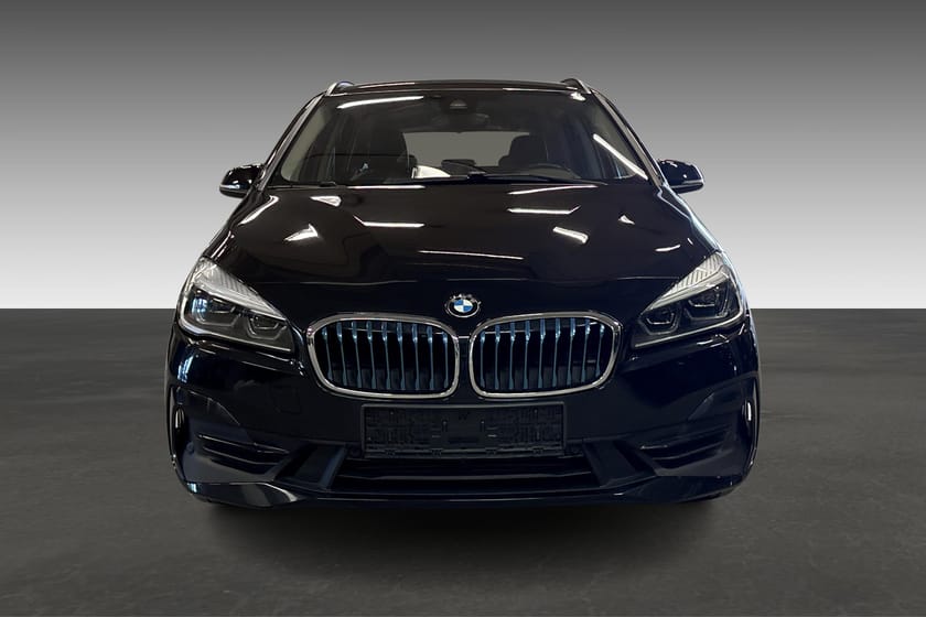 Bilde 2 av BMW 225xe Active Tourer Lav km, 4X4, Sport line, Plug-in, xDrive