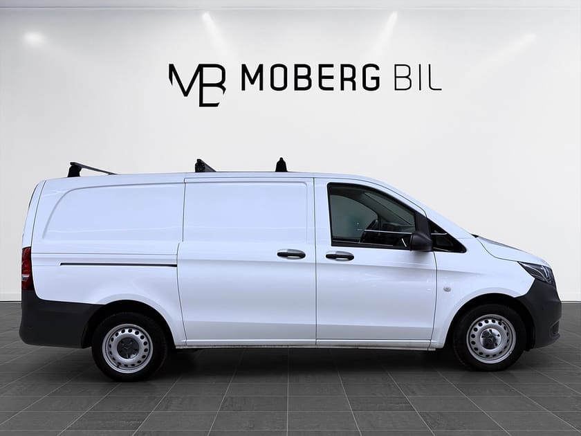 Bild 3 av Mercedes-Benz Vito 110 CDI 2.8t 102hk Helg på Moberg! B-Kamera Drag
