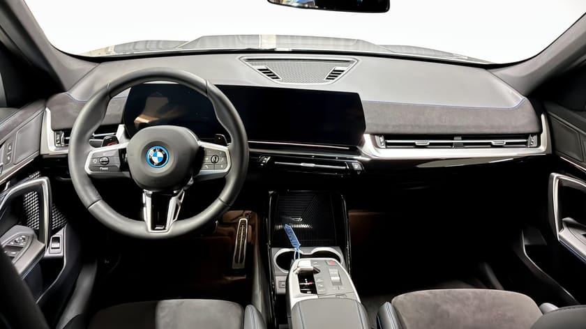 Bild 4 av BMW X1 xDrive25e