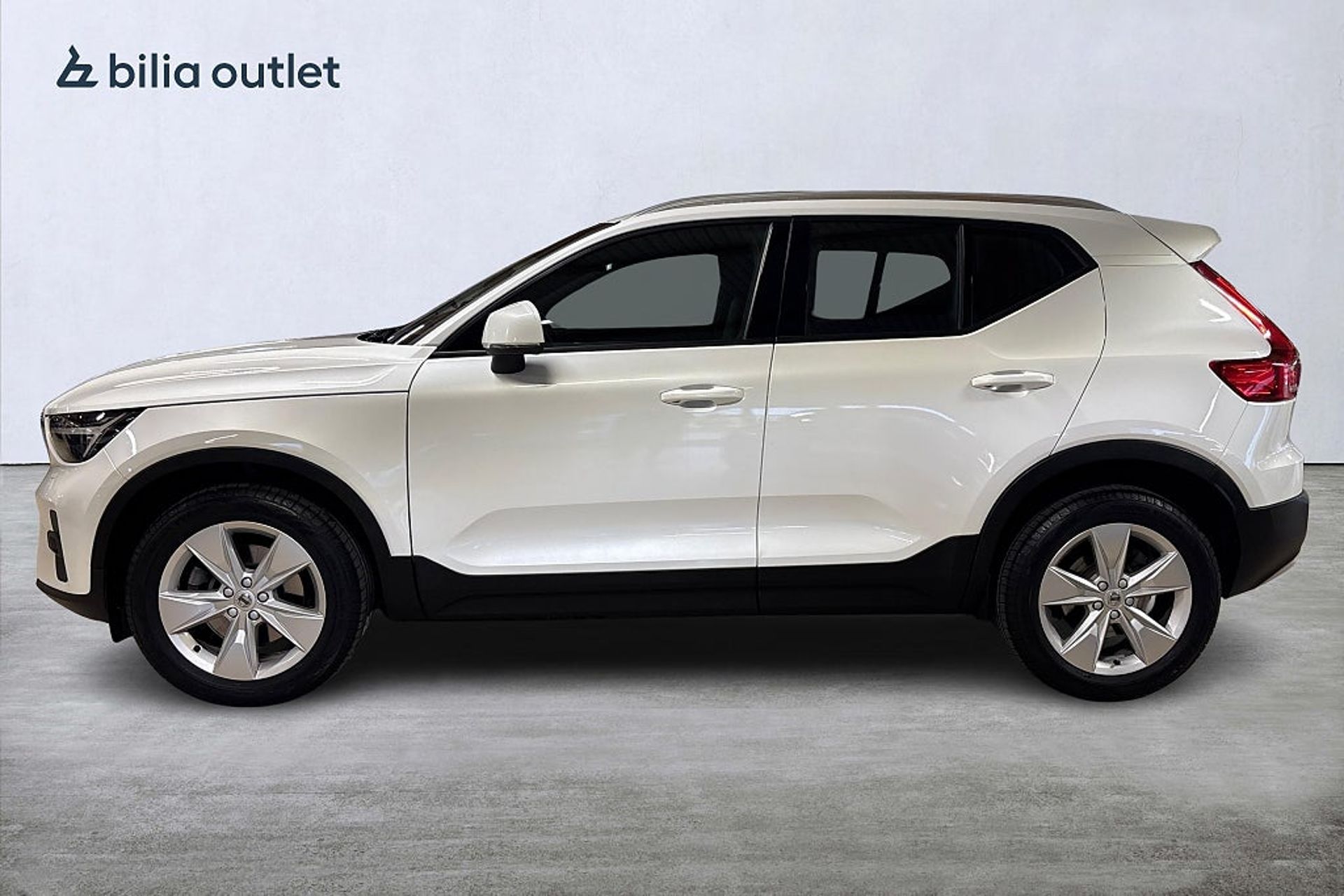 Volvo XC40 B4 AWD Core 2023, kuva 6/10