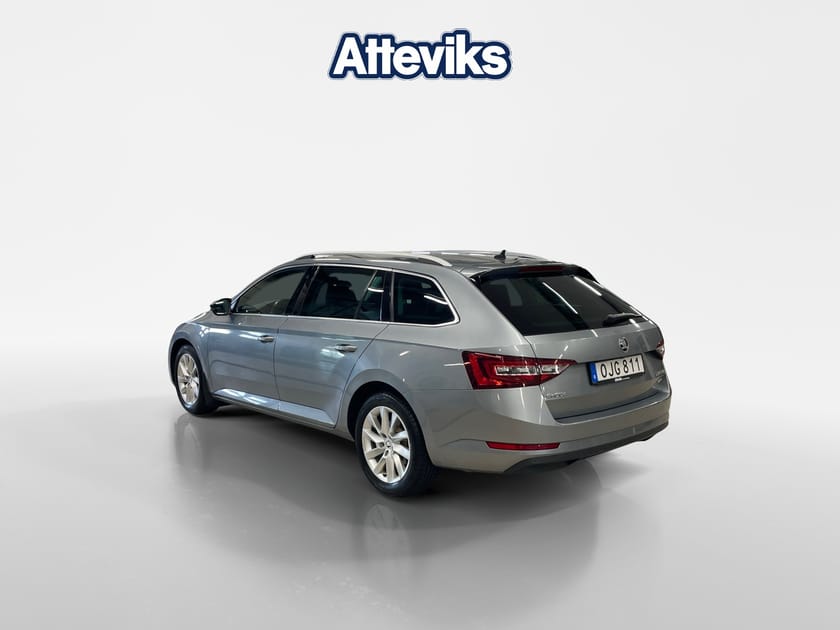 Bild 5 av Škoda Superb Kombi SUP.COM STYLE TDI 190 DSG 4X4 GRTSTY