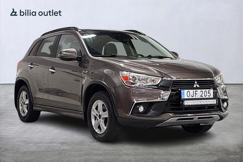 Bild 4 av Mitsubishi ASX 2.2 Di-D 4WD aut Business 150hk Panorama Navi Drag Bkam