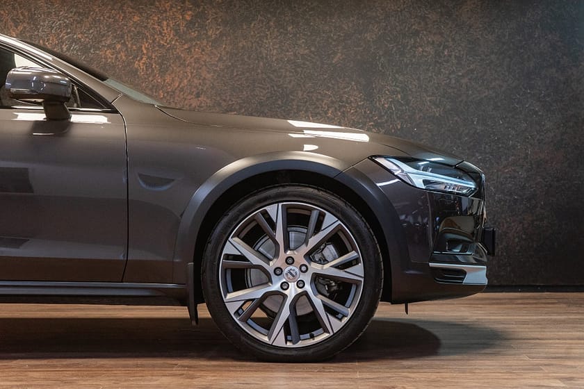 Bild 5 av Volvo V90 Cross Country B4 AWD 197hk | Drag | Värm | Läder | 21" | 3562 kr/mån