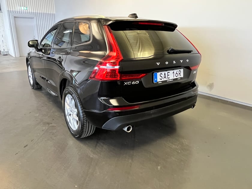 Bild 3 av Volvo XC60 D4 AWD Momentum SE/ Navigation/ IntelliSafe Assis