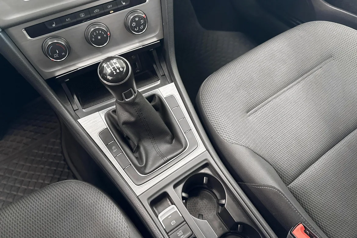 picture of a car