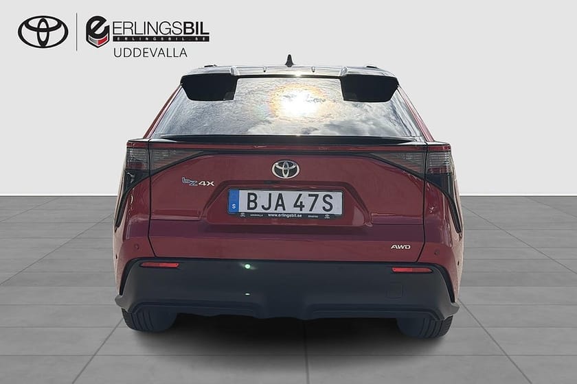 Bild 5 av Toyota bZ4X AWD EXECUTIVE PANORAMA JBL 20TUM / V-HJUL / MOMSBIL