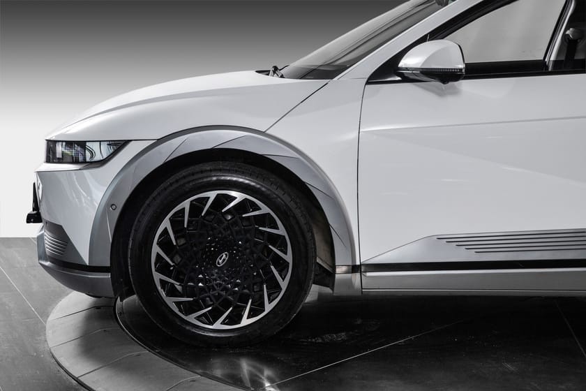 Bilde 4 av Hyundai Ioniq 5 AWD | LR | ACC | Rattvarme | HUD | BOSE | 360 | Krok