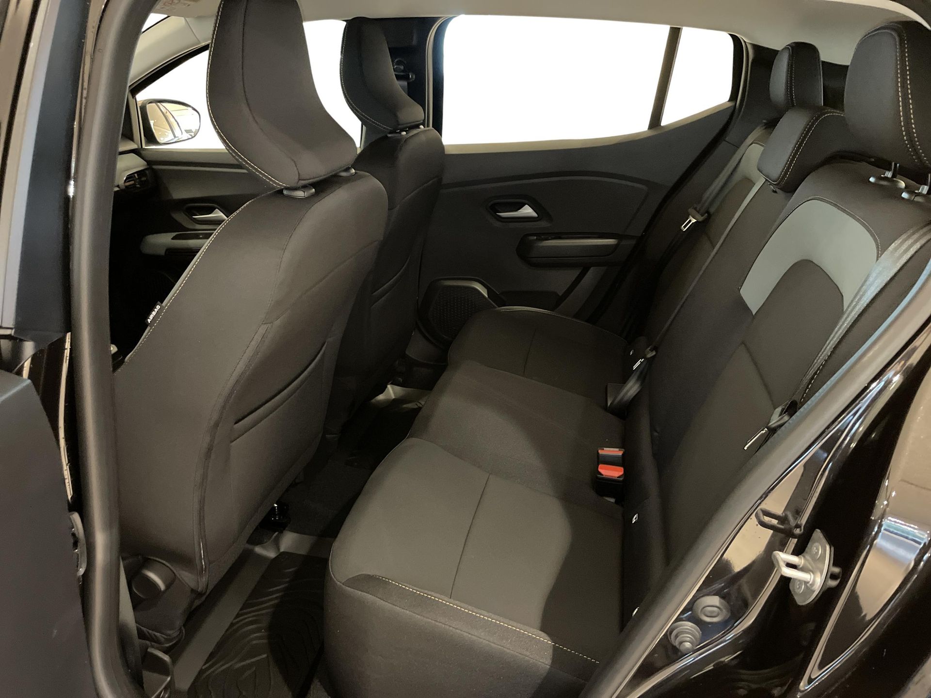 Dacia Sandero Stepway 2026, bild 7/21