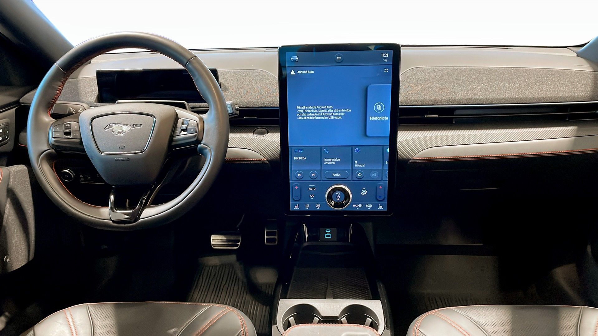 Ford Mustang Mach-E SR AWD 2022, bild 4/9