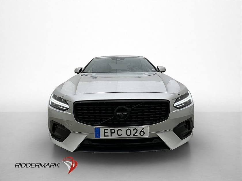 Bild 2 av Volvo S90 D5 AWD R-Design Pro B&W D-Värm T-Lucka 360° HuD