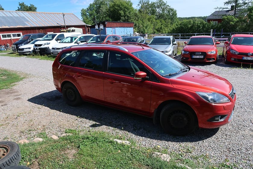Bild 2 av Ford Focus Kombi 1.8 Flexifuel Titanium Euro 4