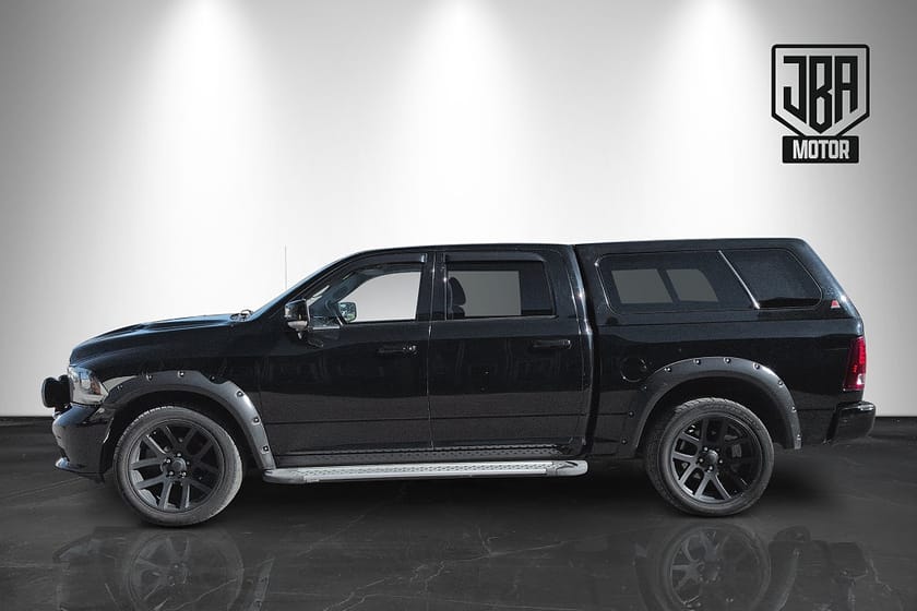 Bild 4 av RAM 1500 Crew Cab 5.7 V8 HEMI 4x4 TorqueFlite Euro 5