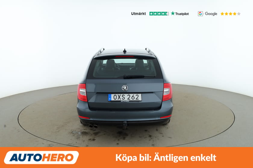 Bild 4 av Škoda Superb Kombi 2.0 TDI DSG Elegance / Värmare, Drag