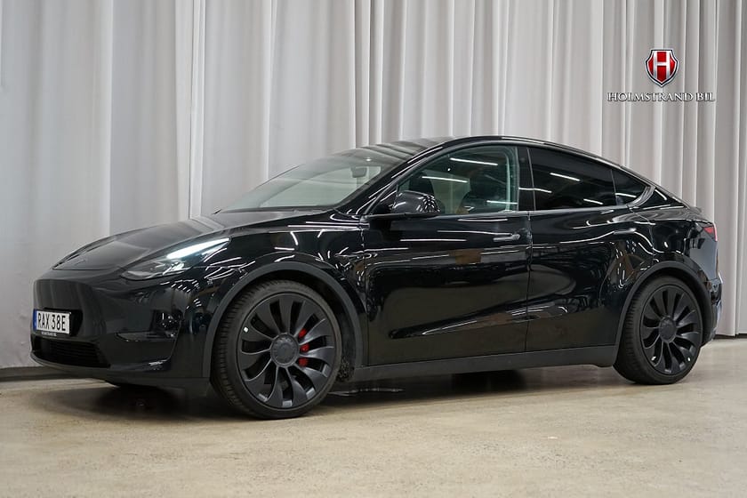 Bild 4 av Tesla Model Y Performance Drag Värmepump Rattvärme MOMS