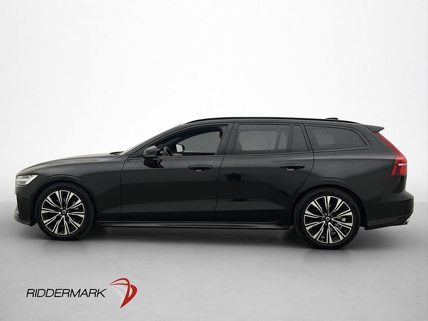 Bild 4 av Volvo V60 B4 197hk MOMS R-Design Pano B&W 360°-K Navi