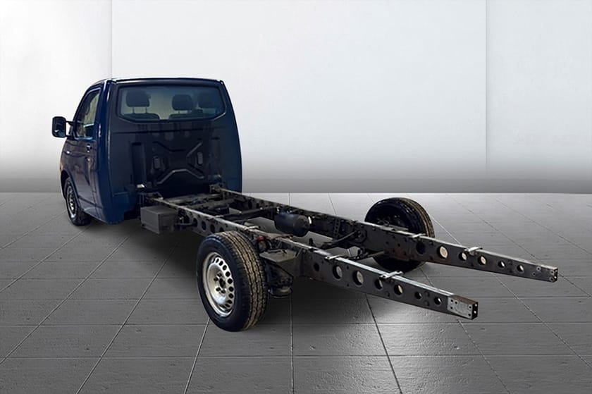 Bild 5 av Volkswagen Transporter Chassi Cab T30 2.0 TDI 3-sits Komfortpkt Fhållare MOMS 150hk