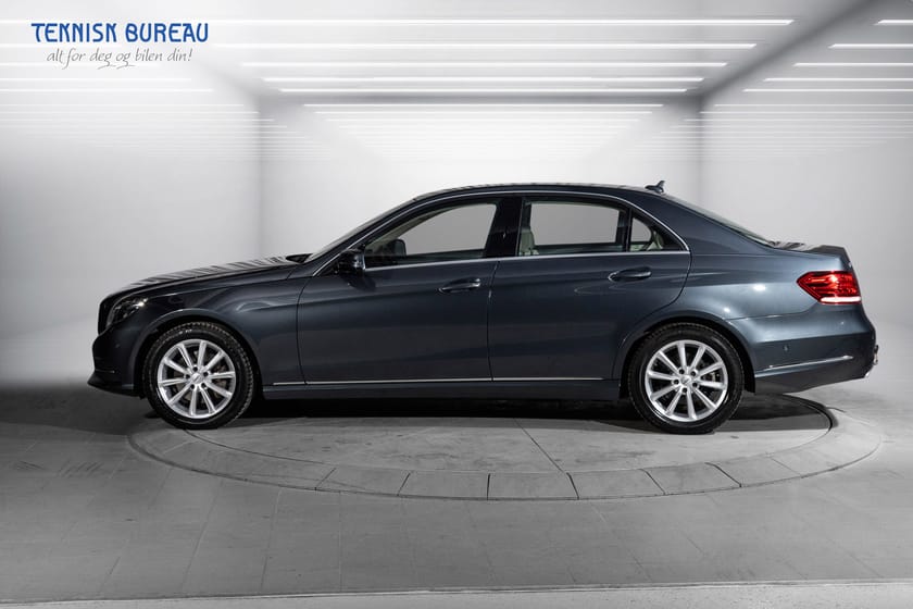 Bilde 5 av Mercedes-Benz E 250 BlueTEC 4MATIC 250d Aut. AMG+, Navi, Luft, R.Kamera, H.Feste++