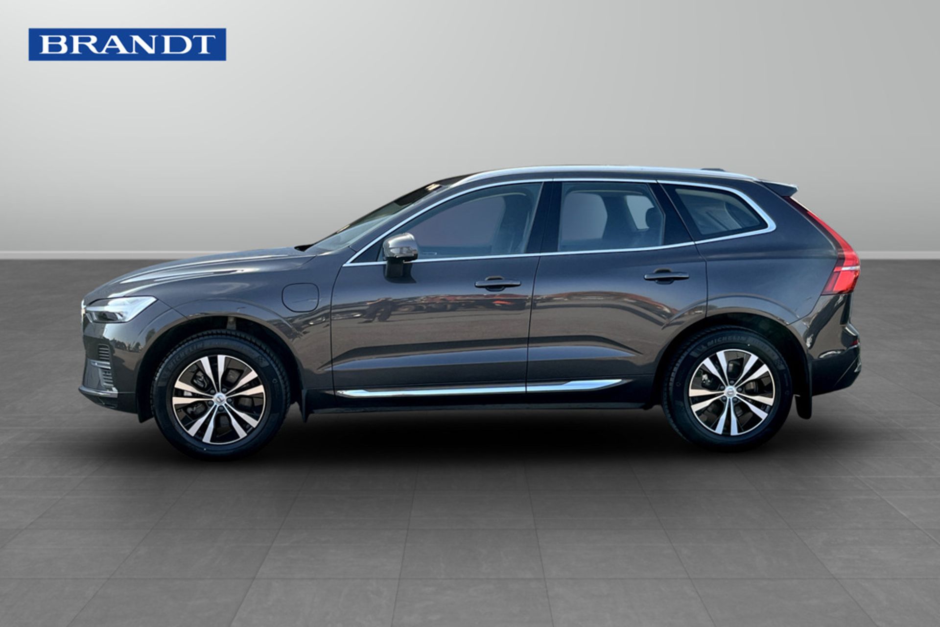 Volvo XC60 T6 Plug-In Hybrid AWD 2025, bild 5/10