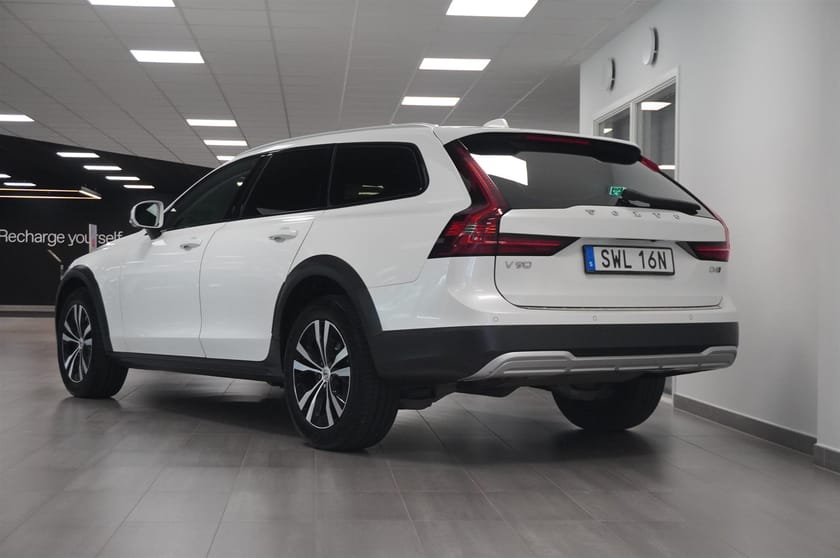Bild 2 av Volvo V90 Cross Country D4 AWD Advanced Edt H K Luft