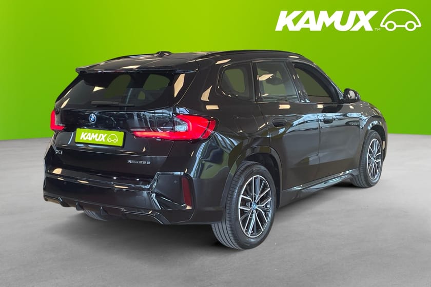 Bild 4 av BMW X1 xDrive25e 245hk M Sport Innovation HuD H/K Moms