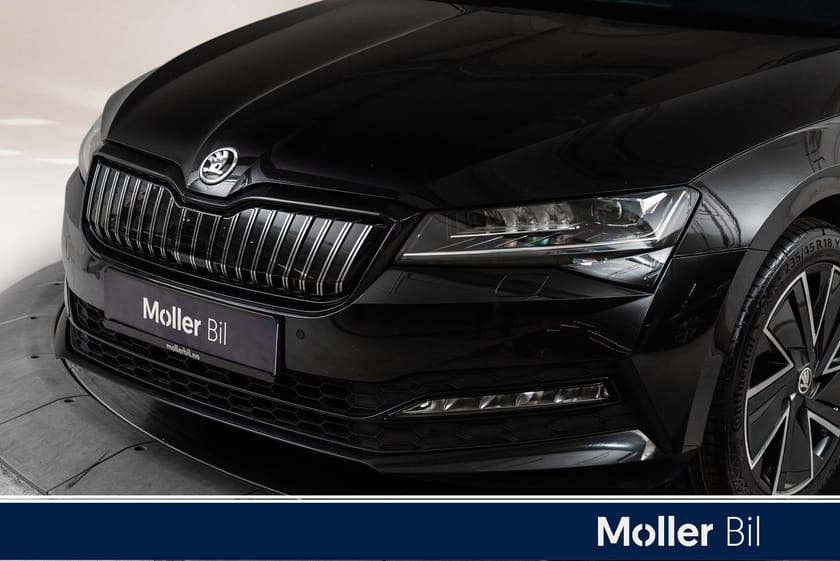 Bilde 5 av Škoda Superb iV Combi