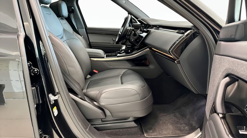 Bild 3 av Land Rover Range Rover Sport P460e P460 SE, 23-tum, Pano, Meridian 3D Surround, El-drag