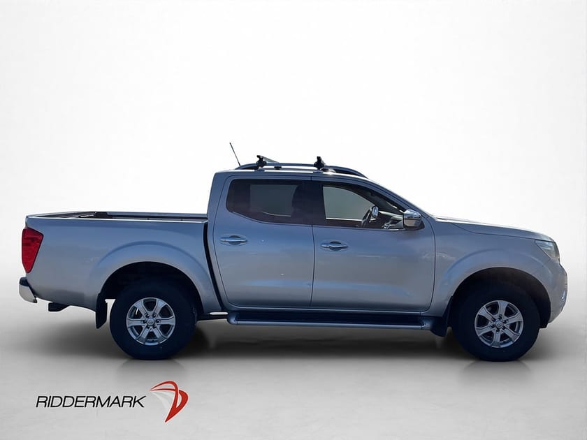 Bild 2 av Nissan Navara Dubbelhytt 2.3dCi 4WD Värmare Diff Dragkrok B-Kamera Navi