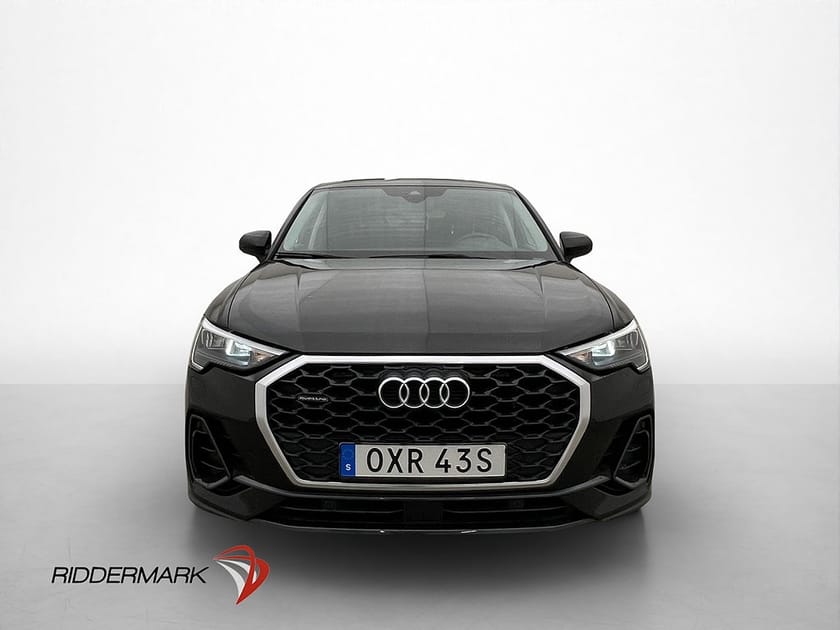 Bild 2 av Audi Q3 Sportback 40 TDI quattro 190hk Q CarPlay Cockpit Värmare Drag