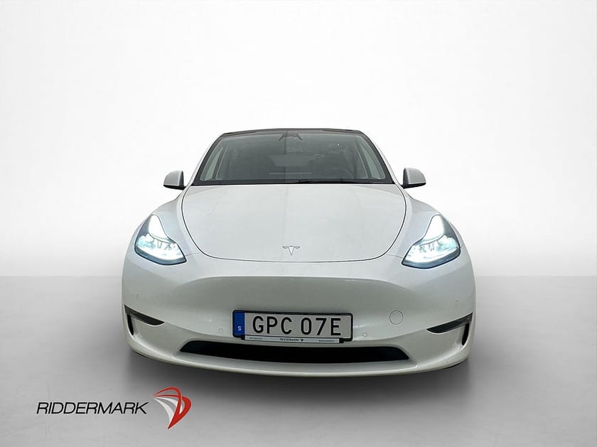 Bild 3 av Tesla Model Y Performance AWD MOMS AP Pano Värmare 360° GPS
