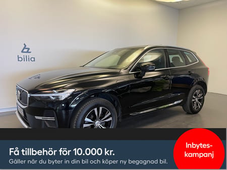 Volvo XC60 Recharge T6 Core Edition / Dragkrok / Navigation / 10 000 tillbehör /