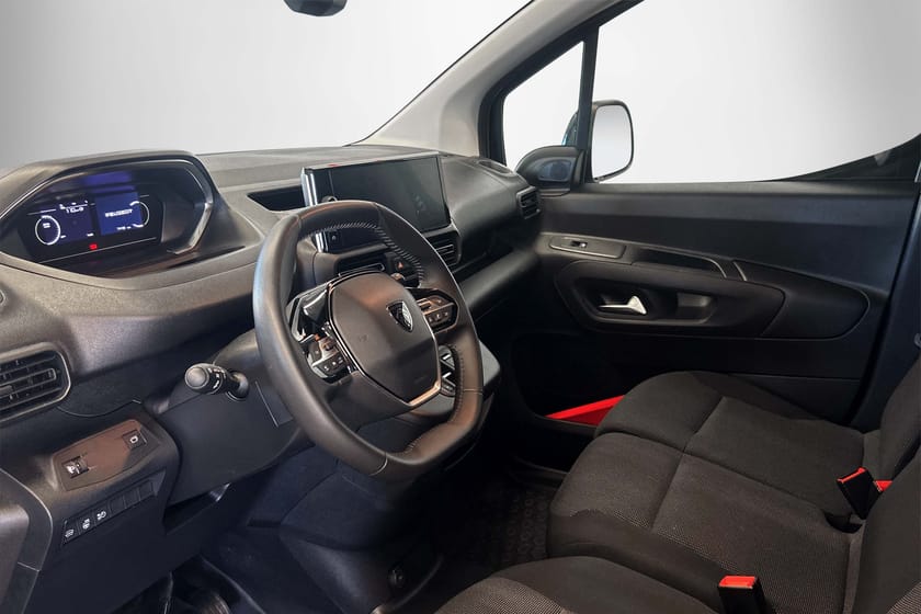 Bild 4 av Peugeot Partner Utökad Last L2 130HK | NORDIC PACK | DEMO