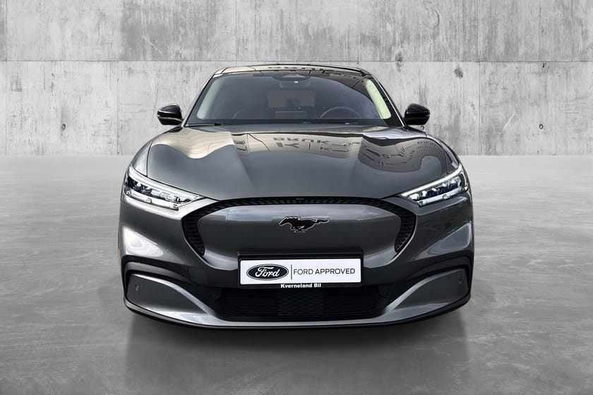 Bilde 2 av Ford Mustang Mach-E Standard Range B&O,PANORAMATAK,CARPLAY,360 KAMERA++