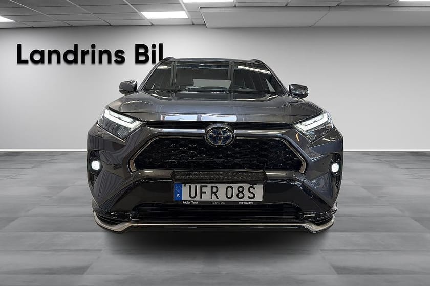 Bild 2 av Toyota RAV4 Plug-in Hybrid 306hk | X EDITION | Dragkrok | Kamera |