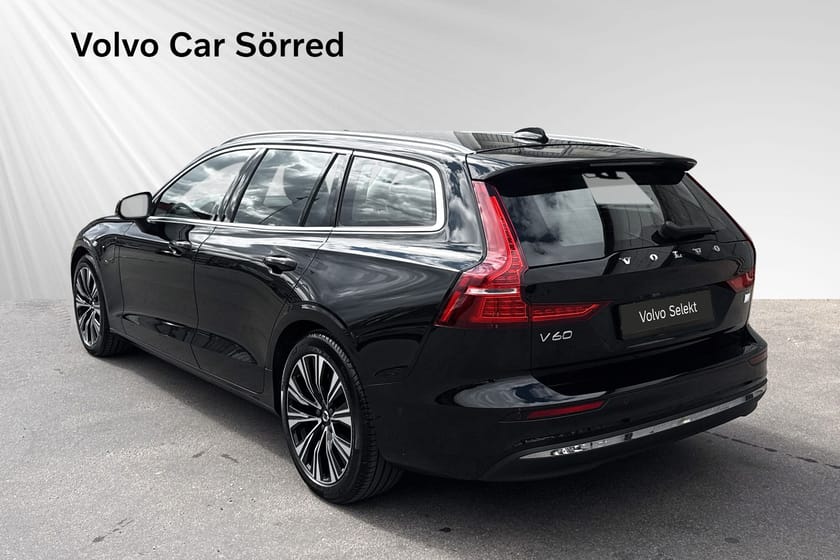 Bild 4 av Volvo V60 Recharge T6 Core Edition, 360 Kamera