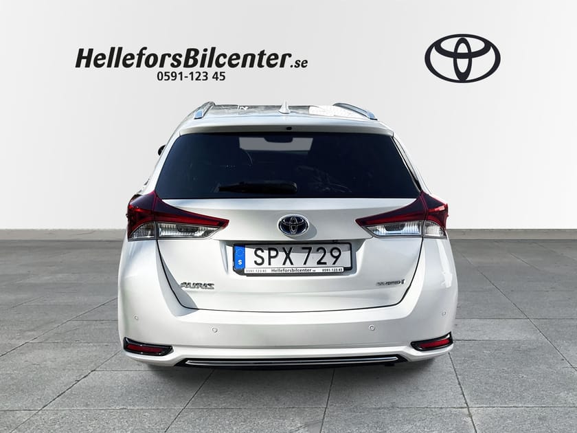 Bild 4 av Toyota Auris Touring Sports Hybrid TS Intense edt P-sensorer Motorv Vhjul