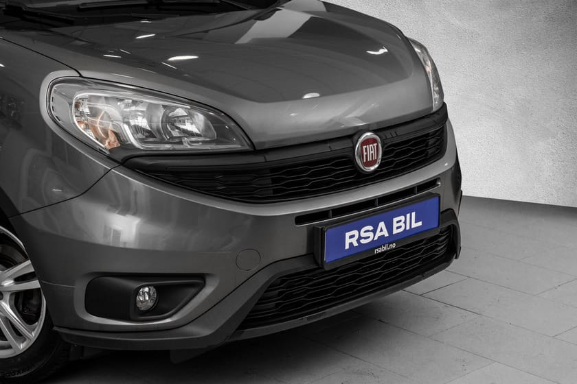Bilde 2 av Fiat Doblò Combi CARGO 1.3 MULTIJET 95HK 3 SETER 3,4m3