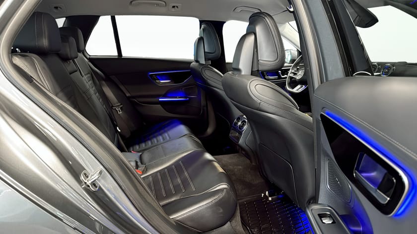 Bild 5 av Mercedes-Benz C 300 T de 4MATIC 4M  AMG Premium Förarassistentpaket Drag 360°