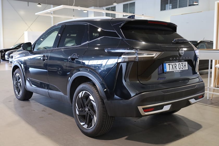 Bild 3 av Nissan Qashqai 1.3 158hk N-Connecta  |Navi|360°|Cockpit|Facelift|