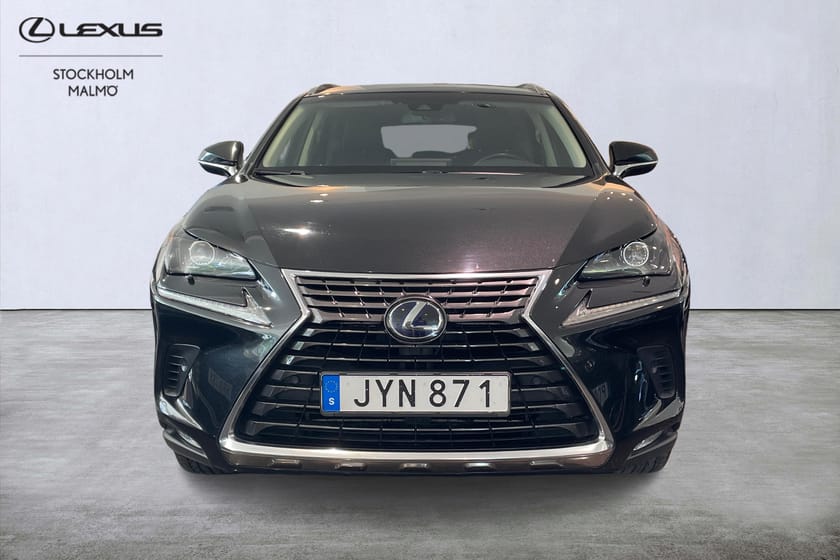 Bild 5 av Lexus NX 300h AWD Executive Keyless B-kamera Dragkrok
