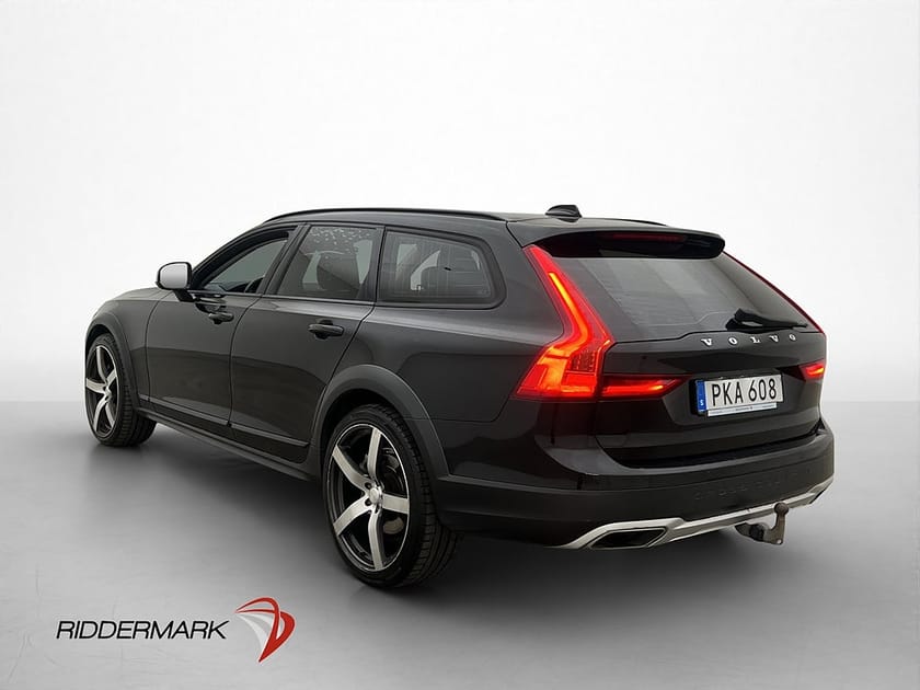 Bild 5 av Volvo V90 Cross Country D4 AWD Business Kamera Värm Drag