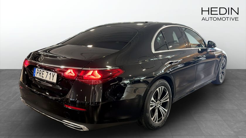 Bild 3 av Mercedes-Benz E 220 d 4MATIC SEDAN / Avantgarde Advanced
