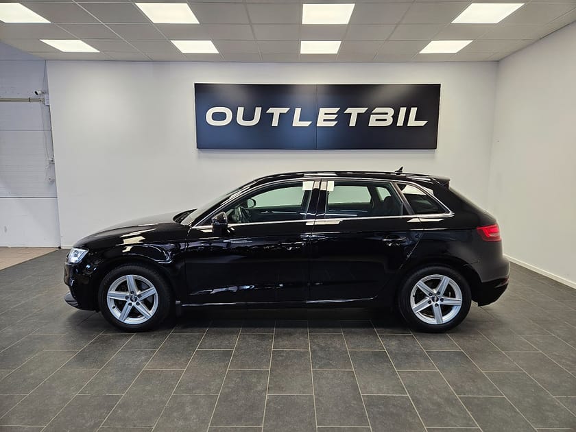 Bild 2 av Audi A3 Sportback 1.5 TFSI 150hk Proline PDC
