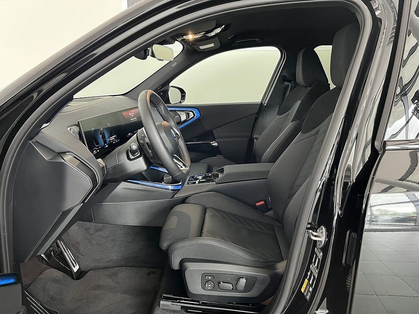 Bild 5 av BMW X3 30e xDrive M Sport H/K Drag Rattvärme Drive/Park Assist