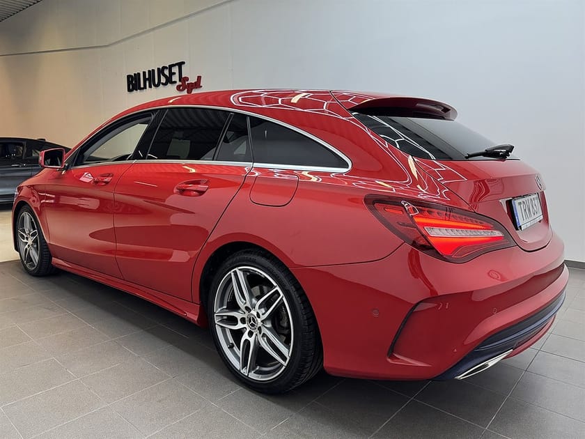 Bild 4 av Mercedes-Benz CLA 220 d Shooting Brake 170hk AMG Line Navi/Bkamera/Krok/Nyservad