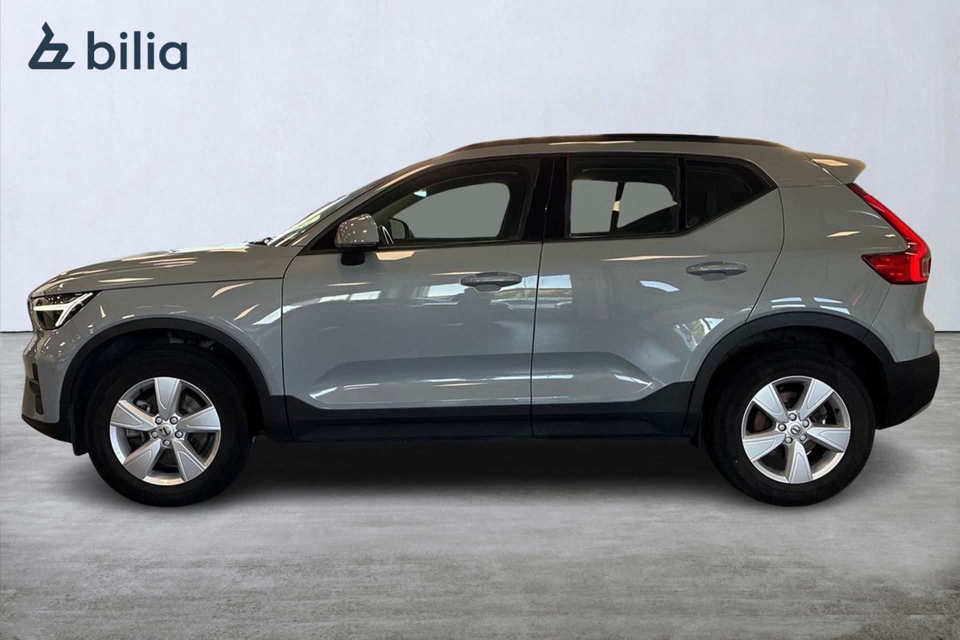 Volvo XC40 B3 FWD Bensin Essential 2024, bild 3/10