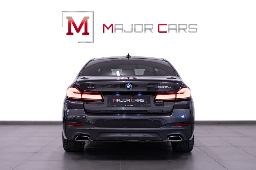 Bild 5 av BMW 530e xDrive Sedan M Sport Innovation H/K Komfstol HuD Drag 292hk