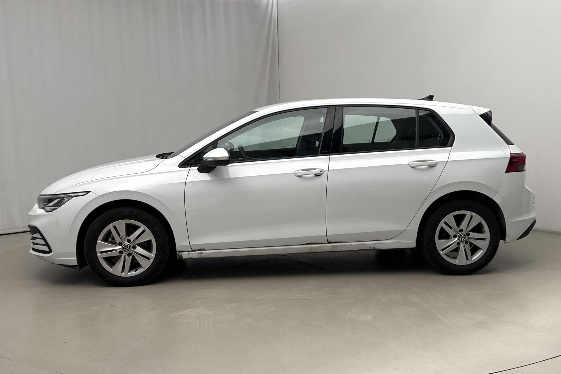 Volkswagen Golf 1.5 TGI 2022, bild 2/10