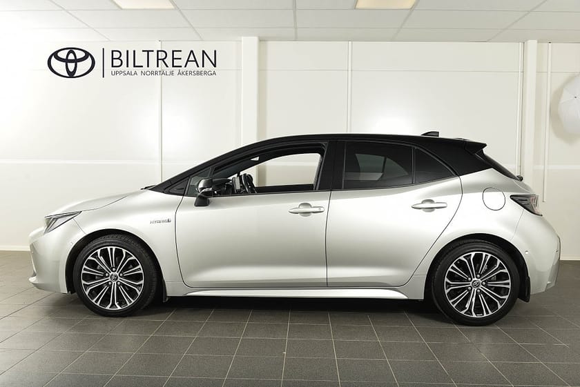 Bild 2 av Toyota Corolla Hybrid 1,8 Elhybrid Executive Head-Up Drag